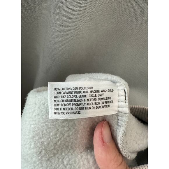 WILD FABLE | Monte Carlo Floral Graphic Sweatshirt Gray | Size Large - Picture 7 of 7